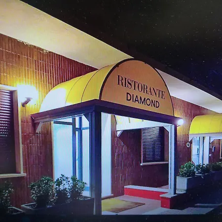 Hotel Diamond *